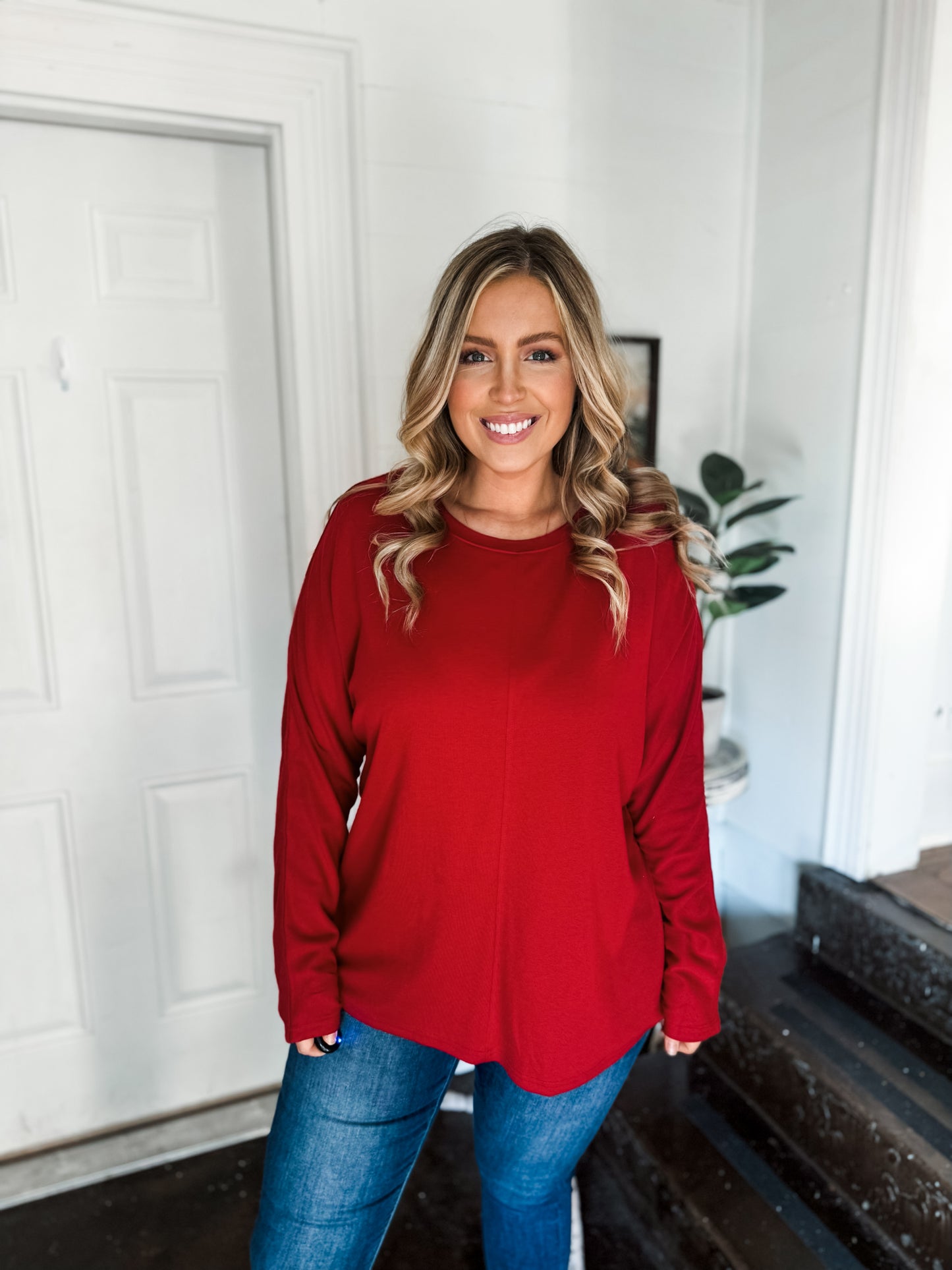 Plus Size Casual Red Solid Long Sleeve Tops (S-3X)